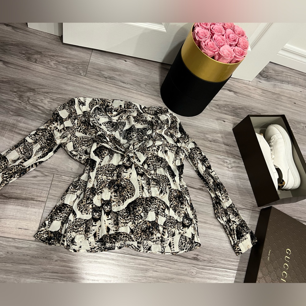 Leo-cat blouse😌